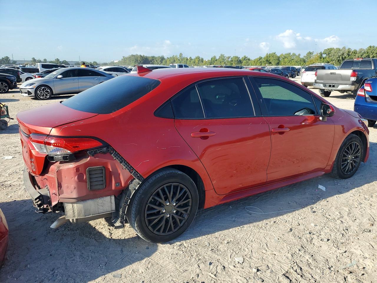 2020 Toyota Corolla Le - Image 3