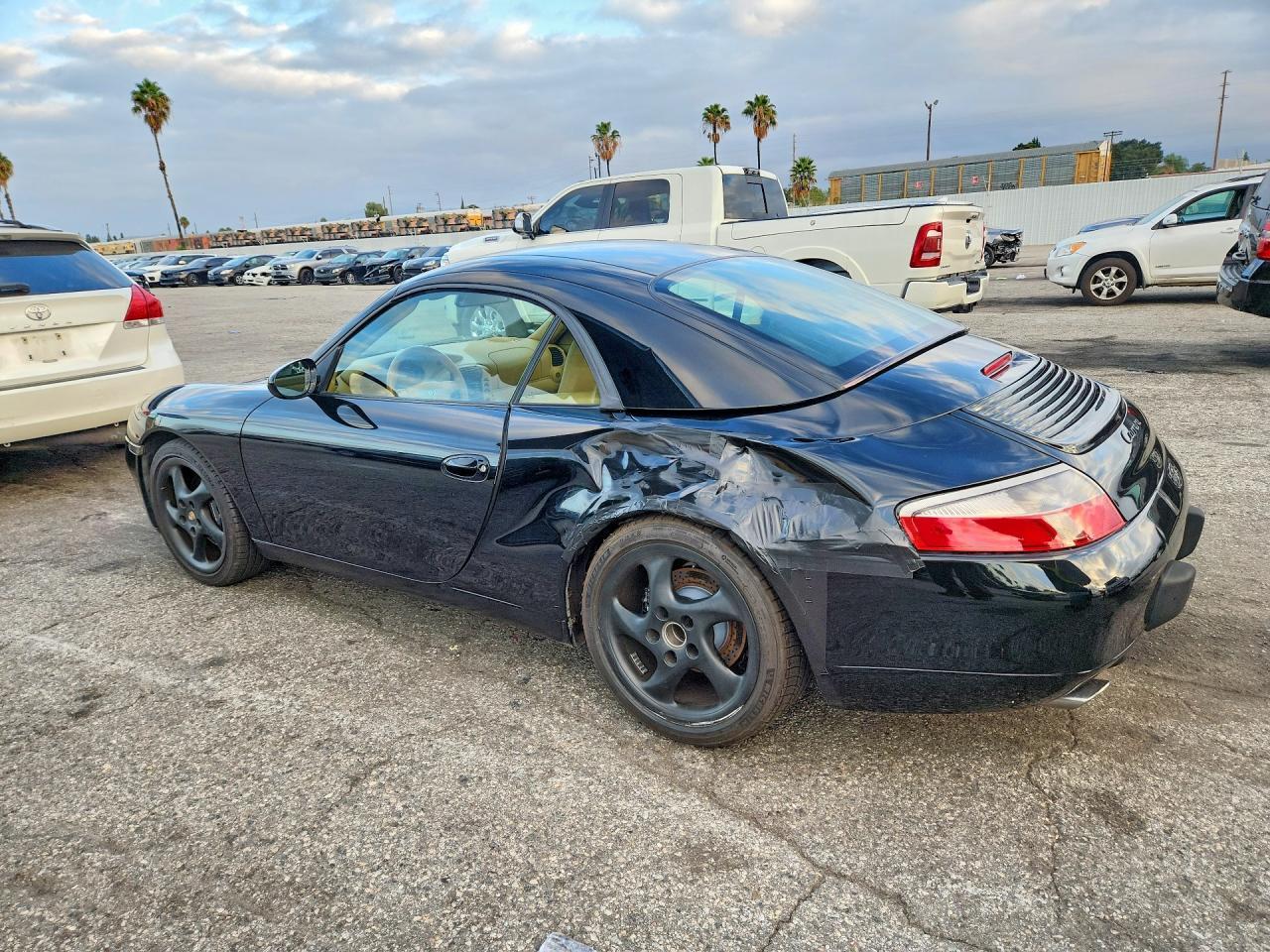 2000 Porsche 911 Carrera 2 - Фото 2