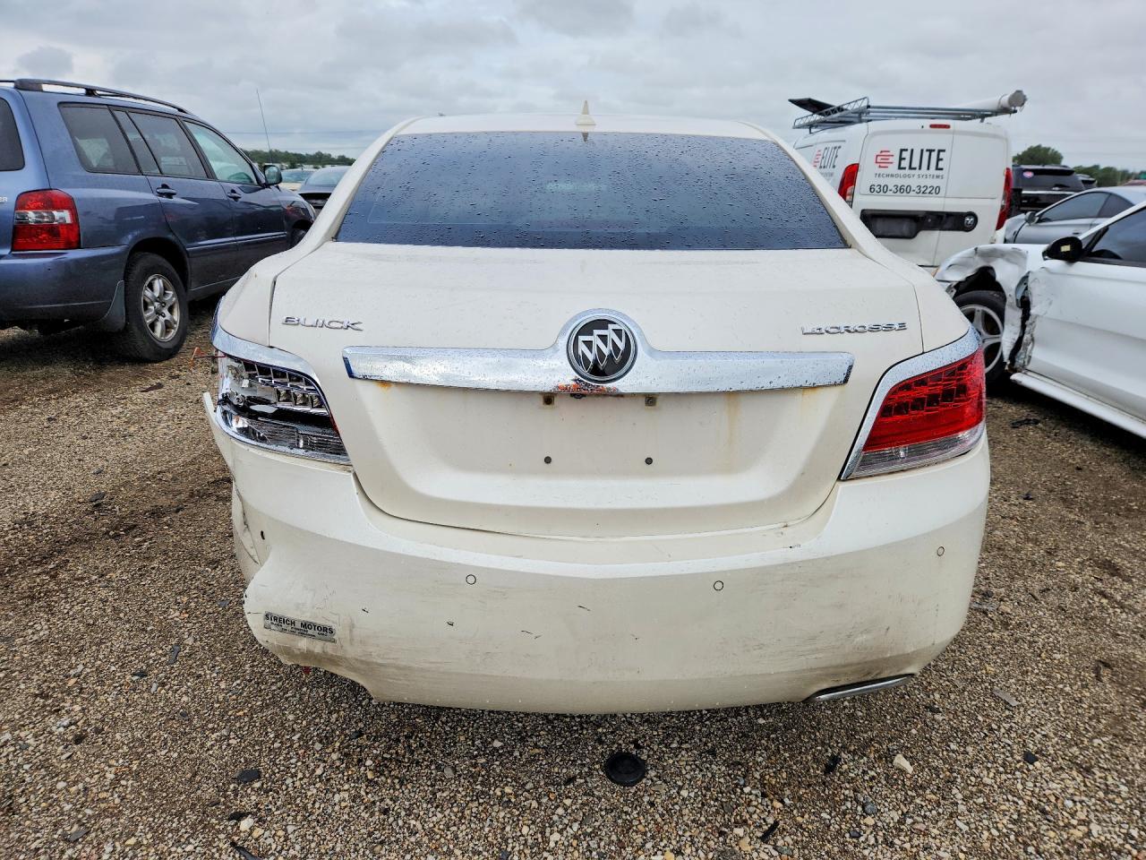2013 Buick Lacrosse - Image 6