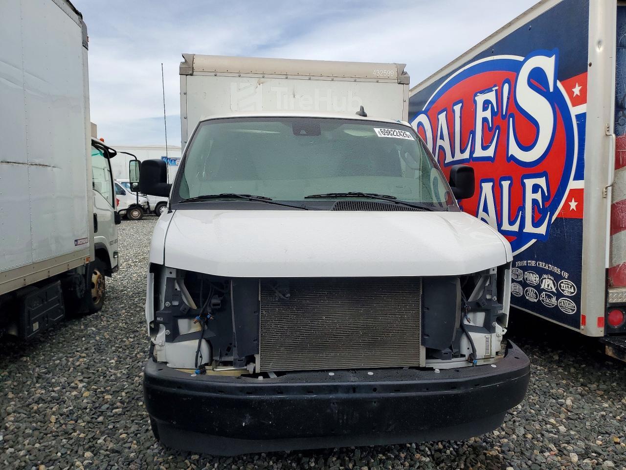 2024 GMC Savana Cut - Box Truck - Фото 5