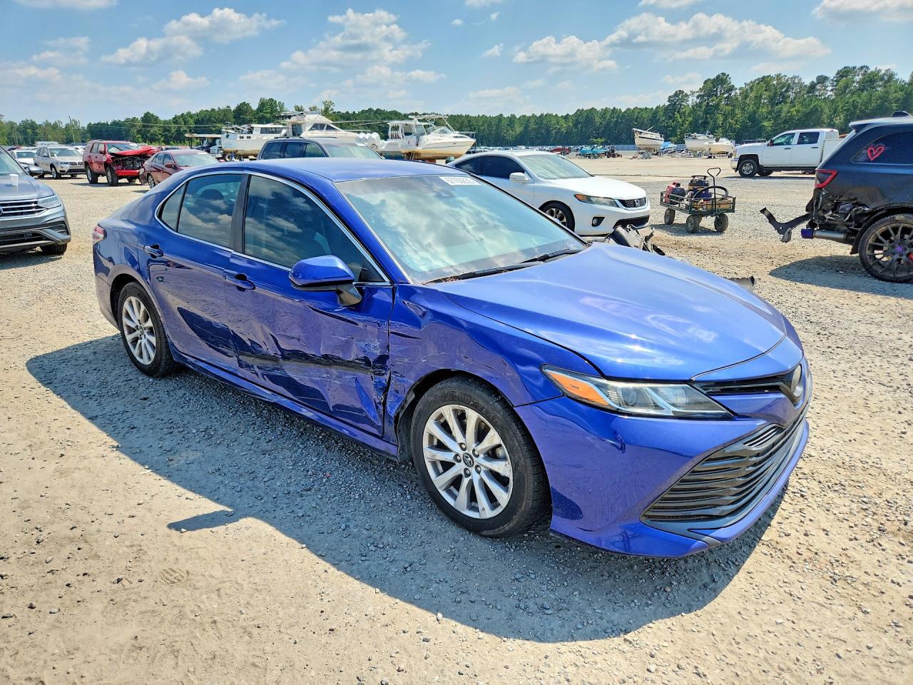2018 Toyota Camry Le - Фото 4