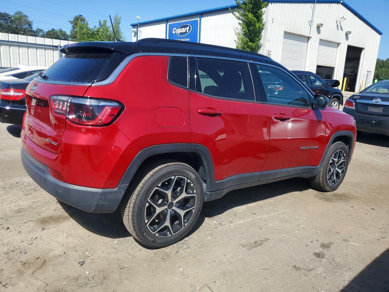 2025 Jeep Compass Limited - Фото 3
