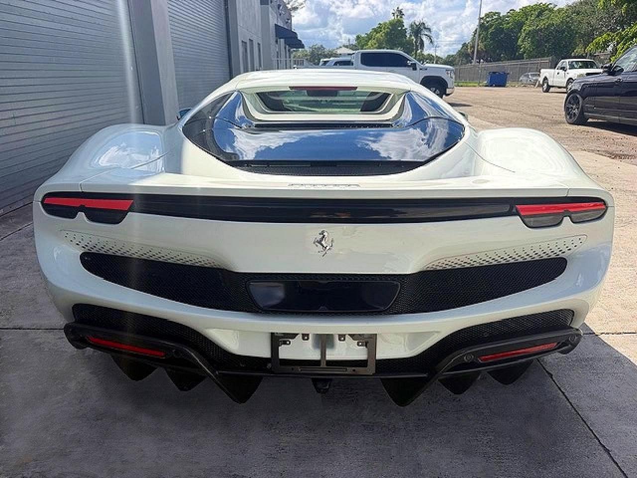 2024 Ferrari 296 Gts - Фото 6