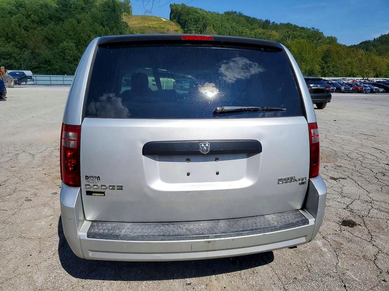 2010 Dodge Grand Caravan Se - Image 6