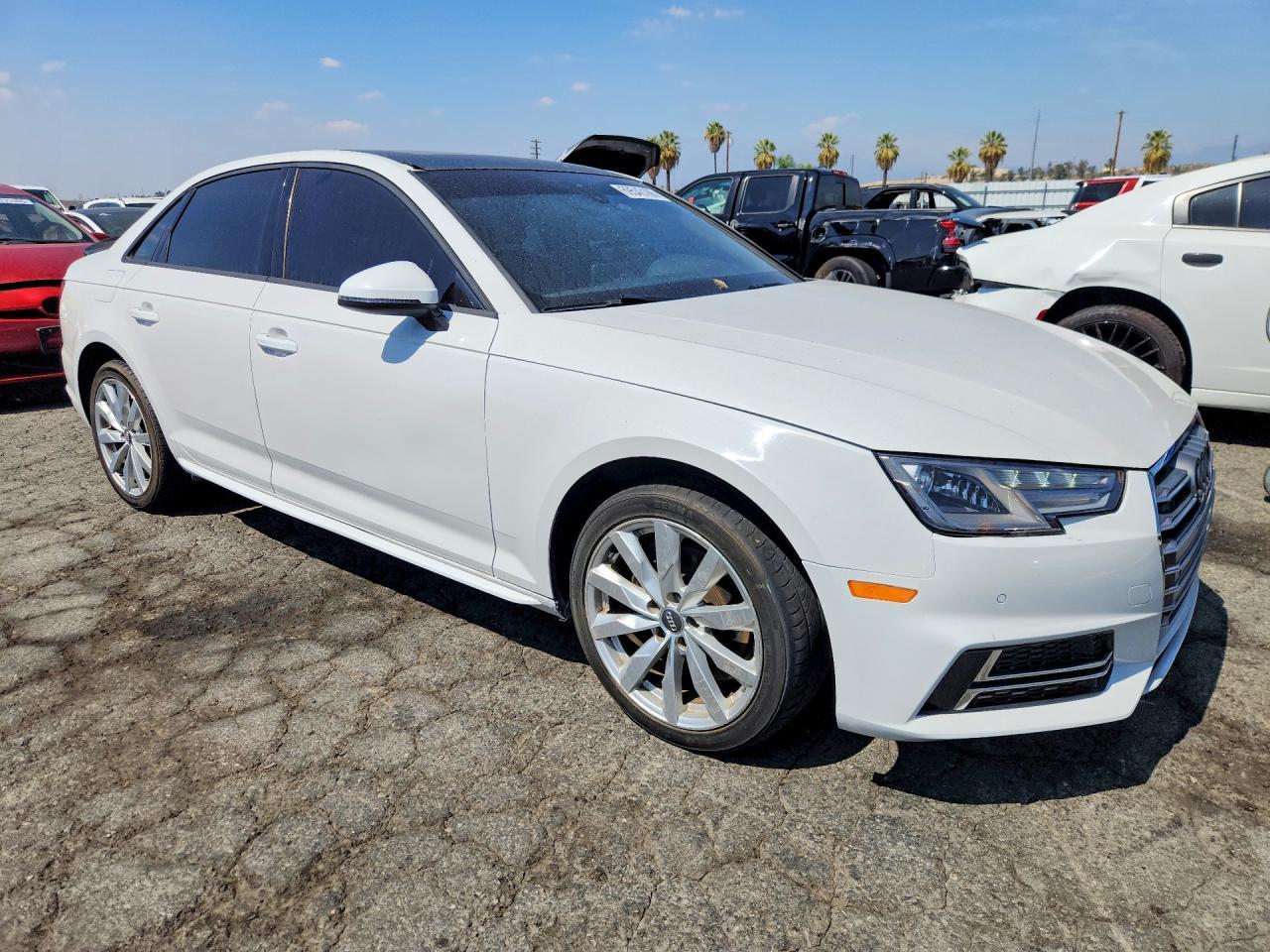 2018 Audi A4 Premium - Фото 4