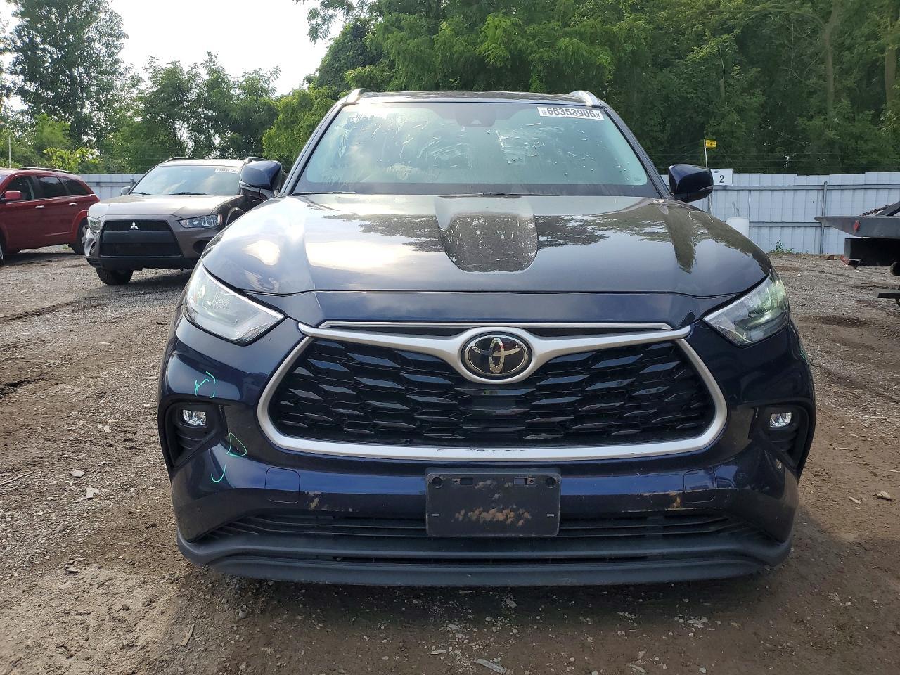2020 Toyota Highlander Xle - Image 5