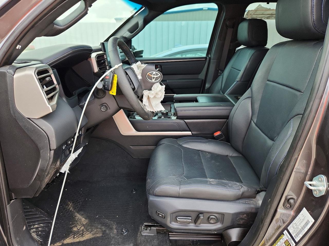 2026 Toyota Sequoia Platinum - Фото 7