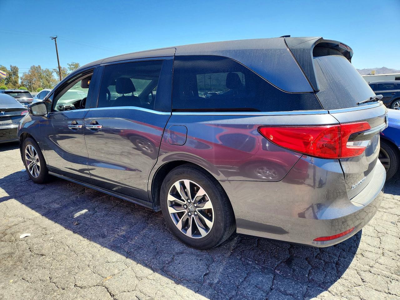 2021 Honda Odyssey Exl - Фото 2
