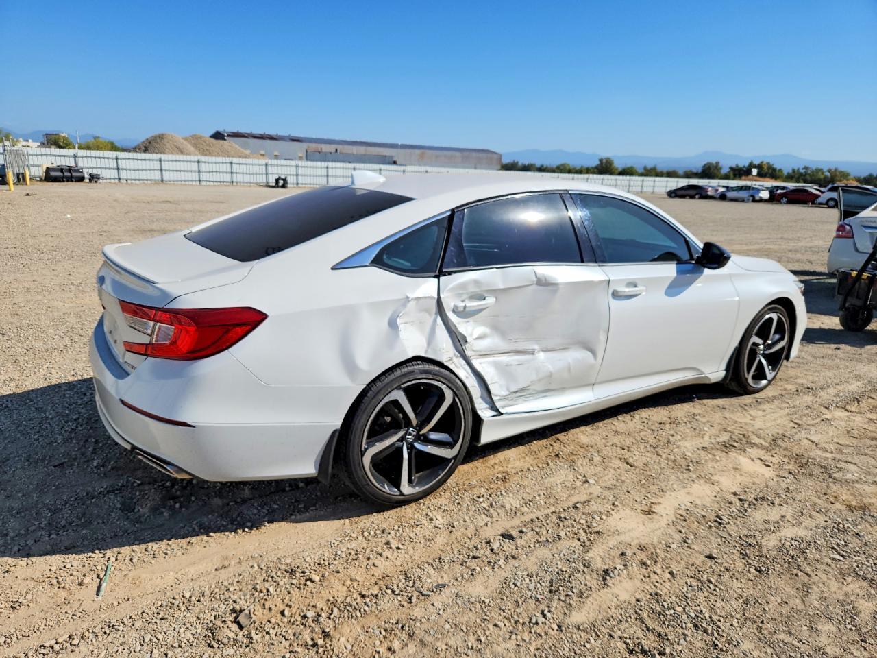 2018 Honda Accord Sport - Image 3