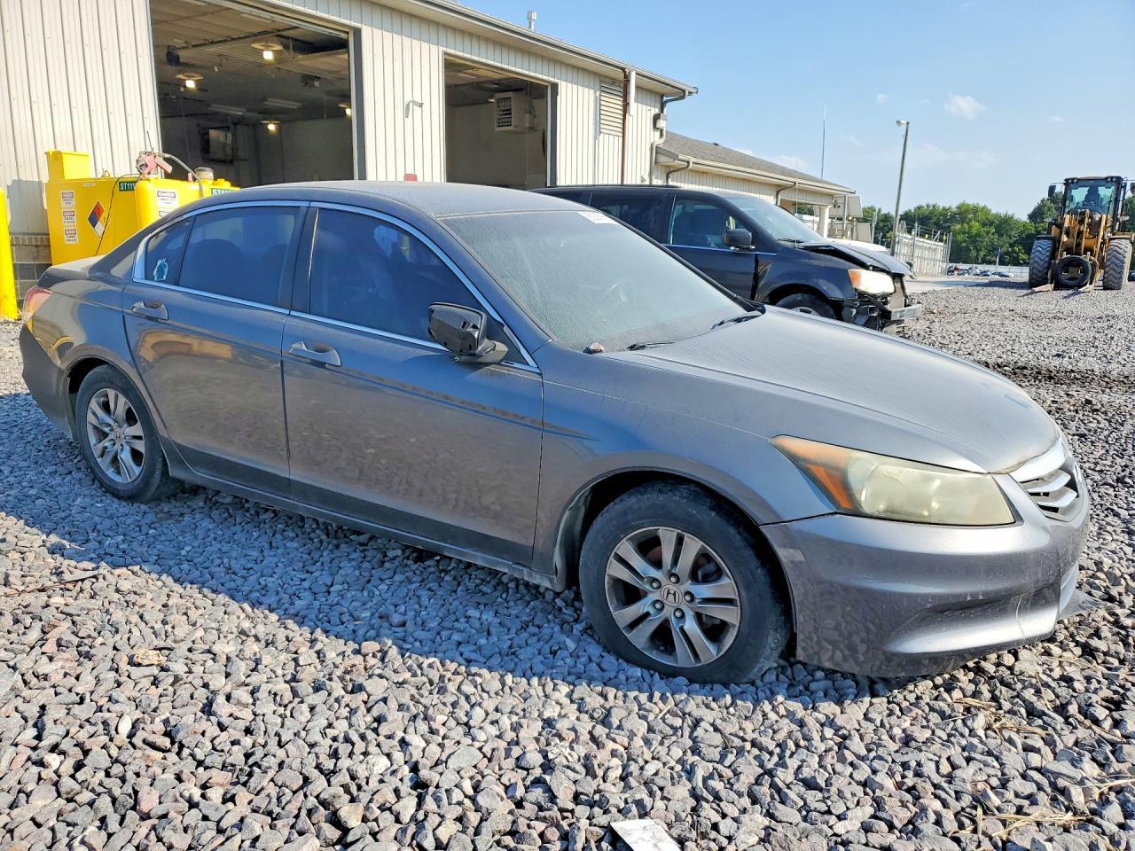 2011 Honda Accord Lxp - Image 4