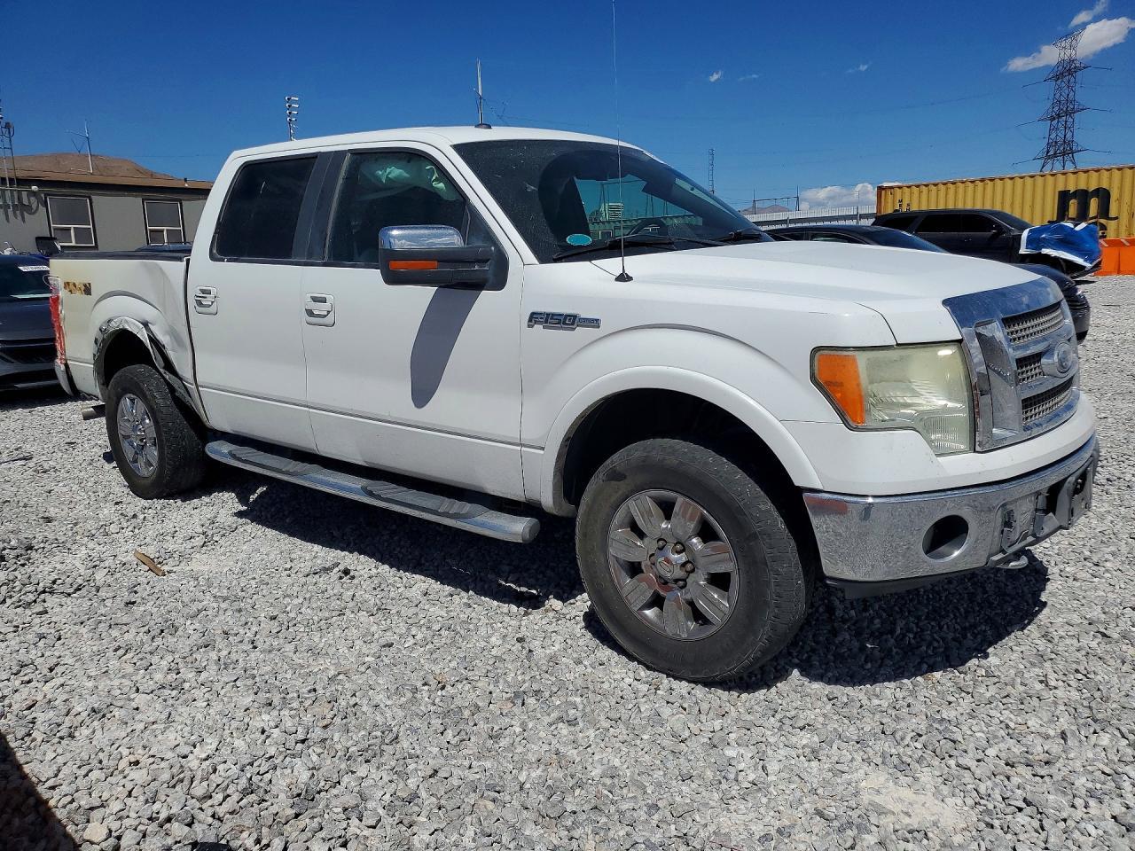 2009 Ford F150 Supercrew - Image 4