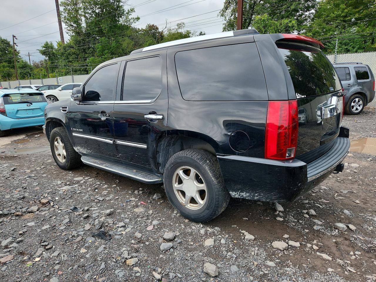 2007 Cadillac Escalade Luxury - Фото 2
