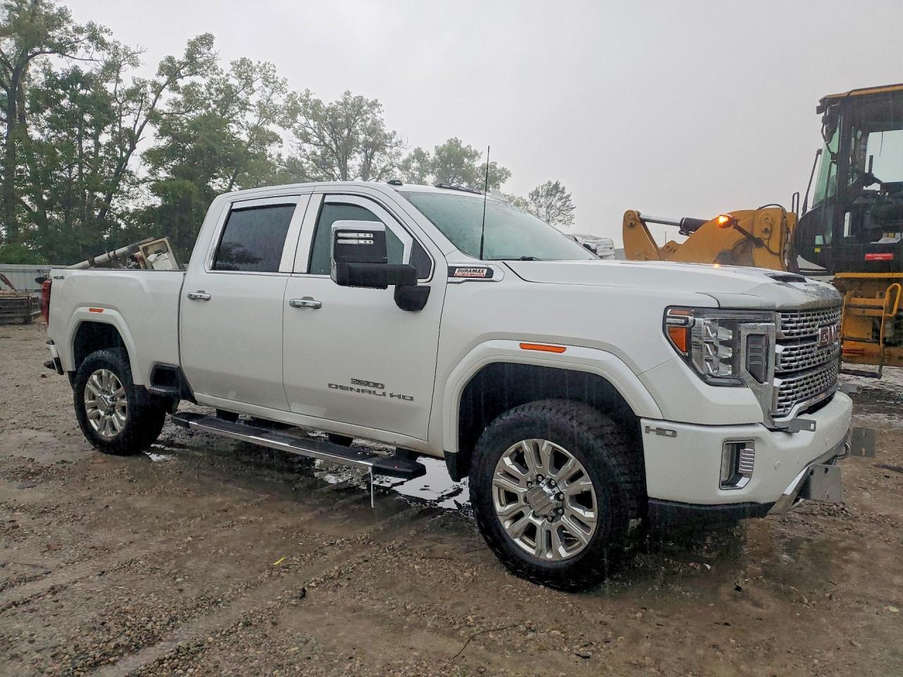 2023 GMC Sierra K3500 Denali - Фото 4