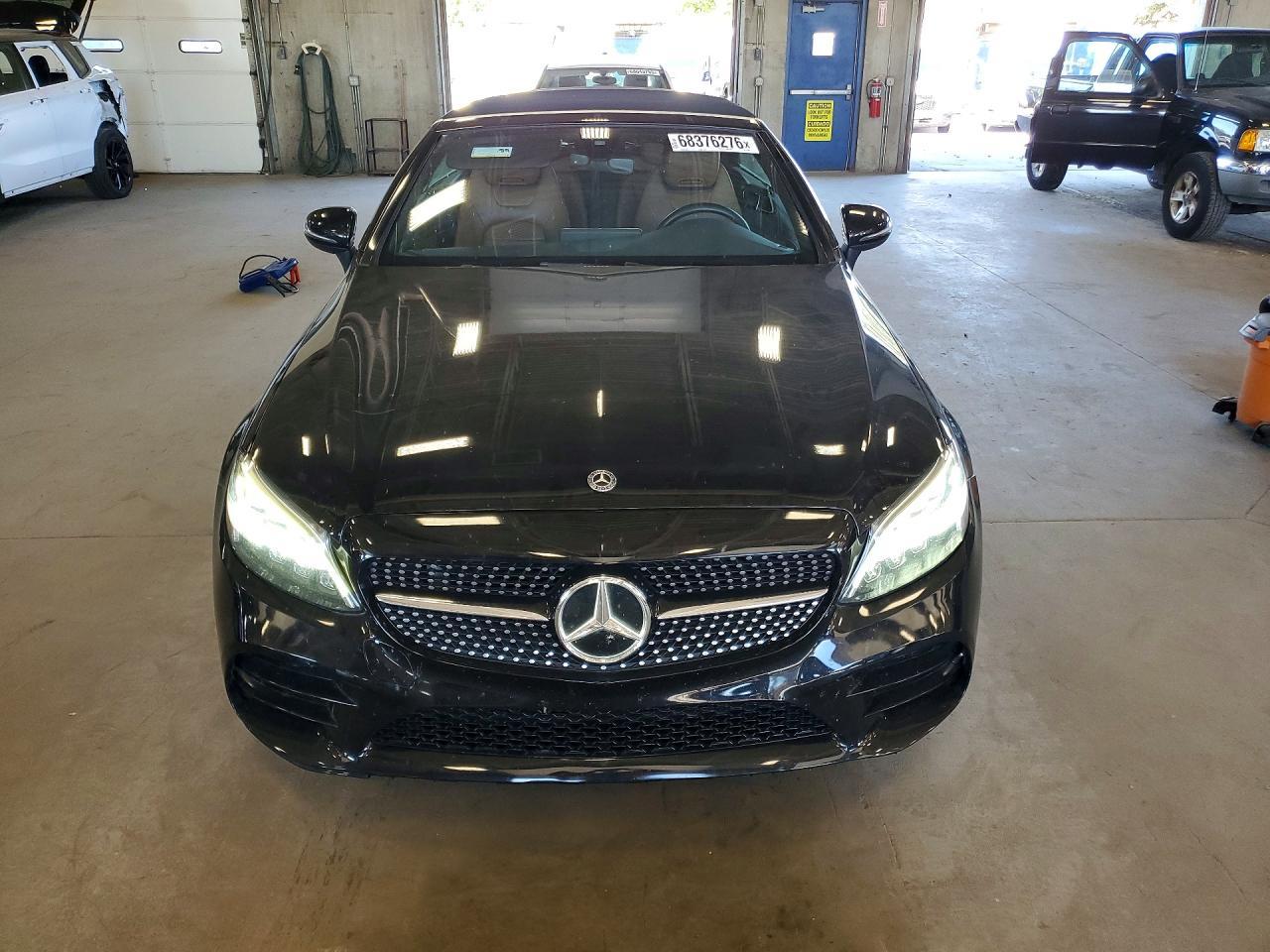 2020 Mercedes-Benz C 300 - Фото 5