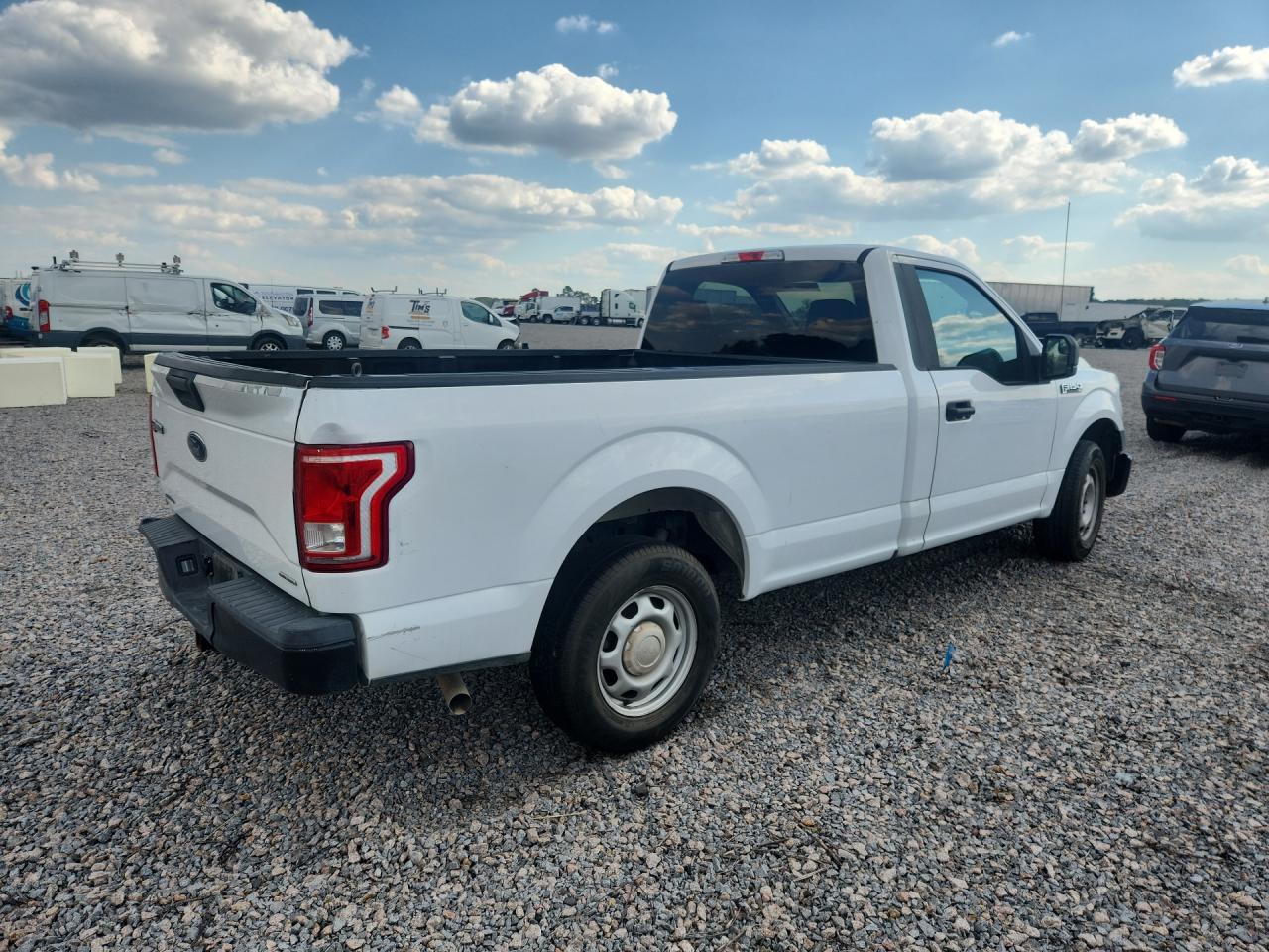 2016 Ford F150 - Фото 3