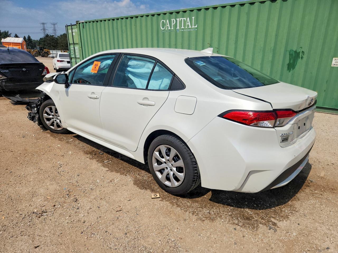 2021 Toyota Corolla Le - Фото 2