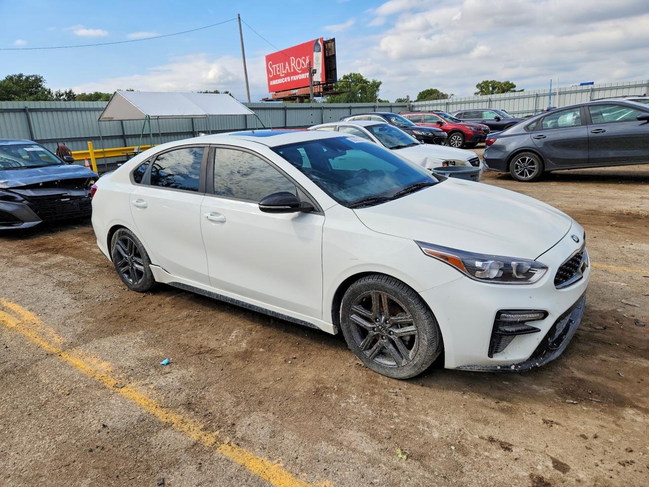2020 Kia Forte Gt Line - Фото 4