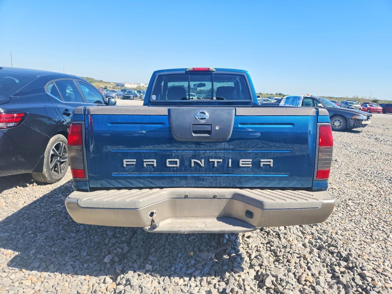 2004 Nissan Frontier Standard - Фото 6