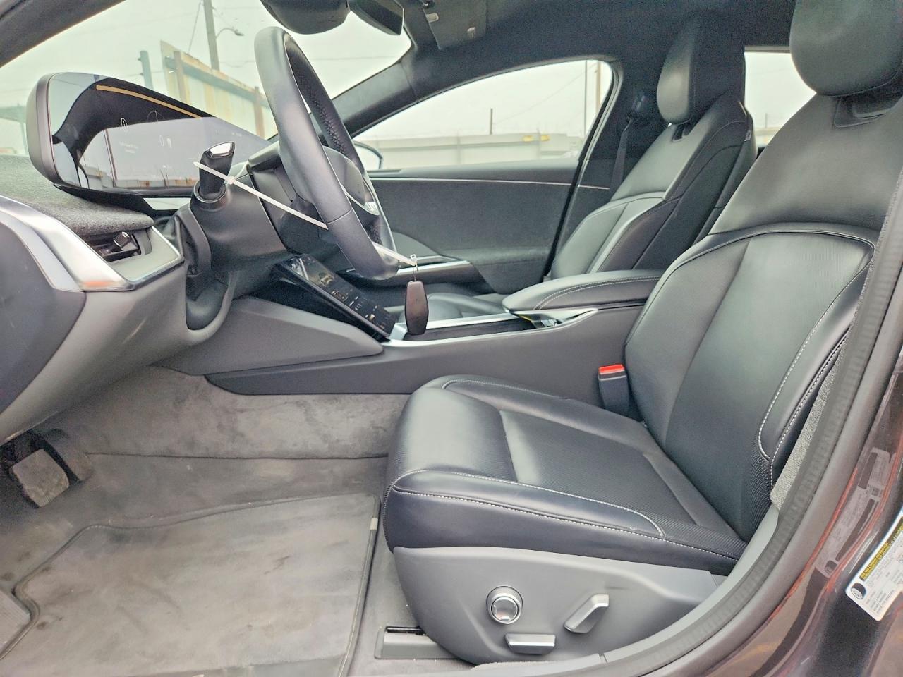 2023 Lucid Motors Air Pure - Image 7