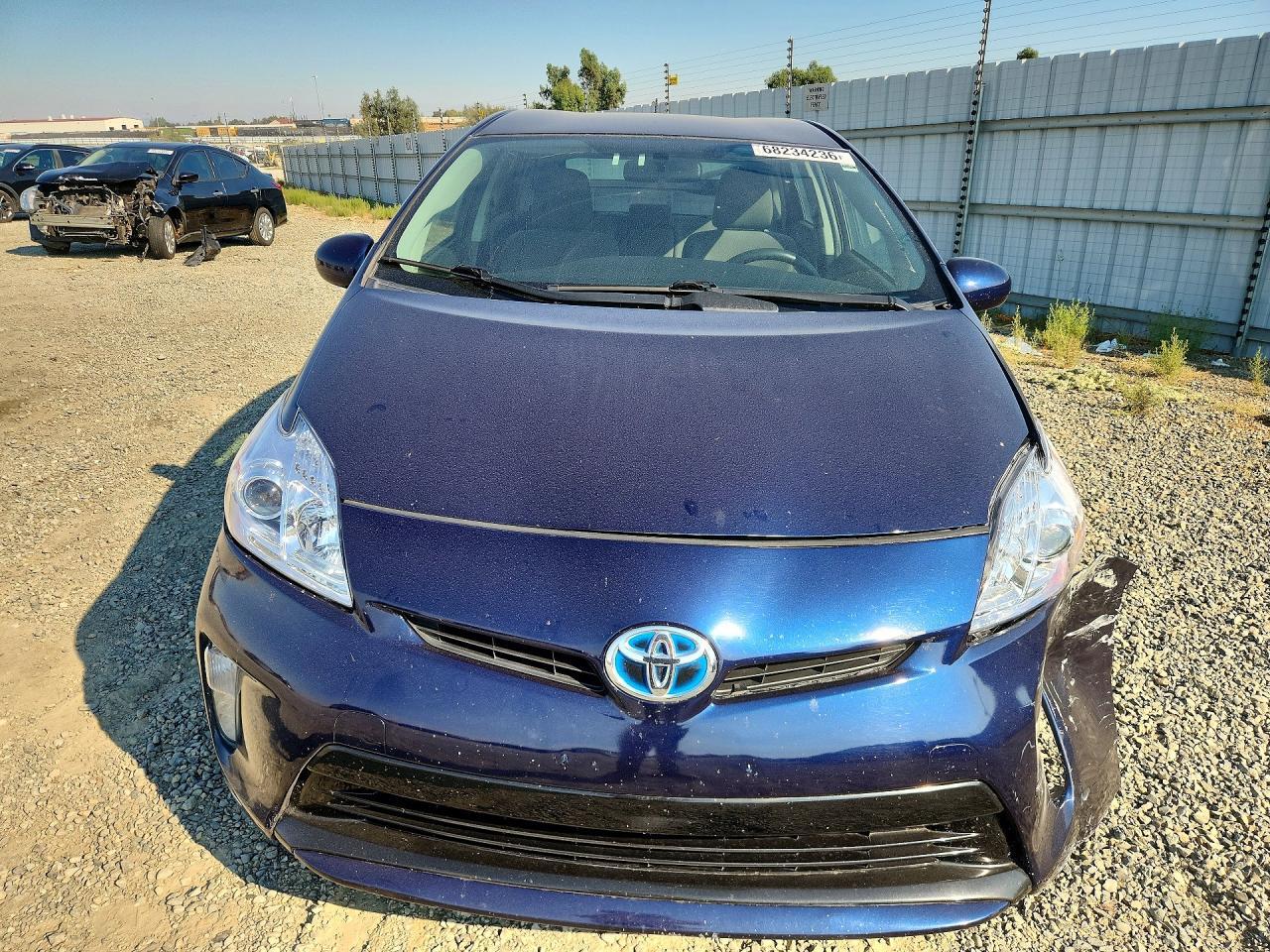 2013 Toyota Prius Two - Image 5