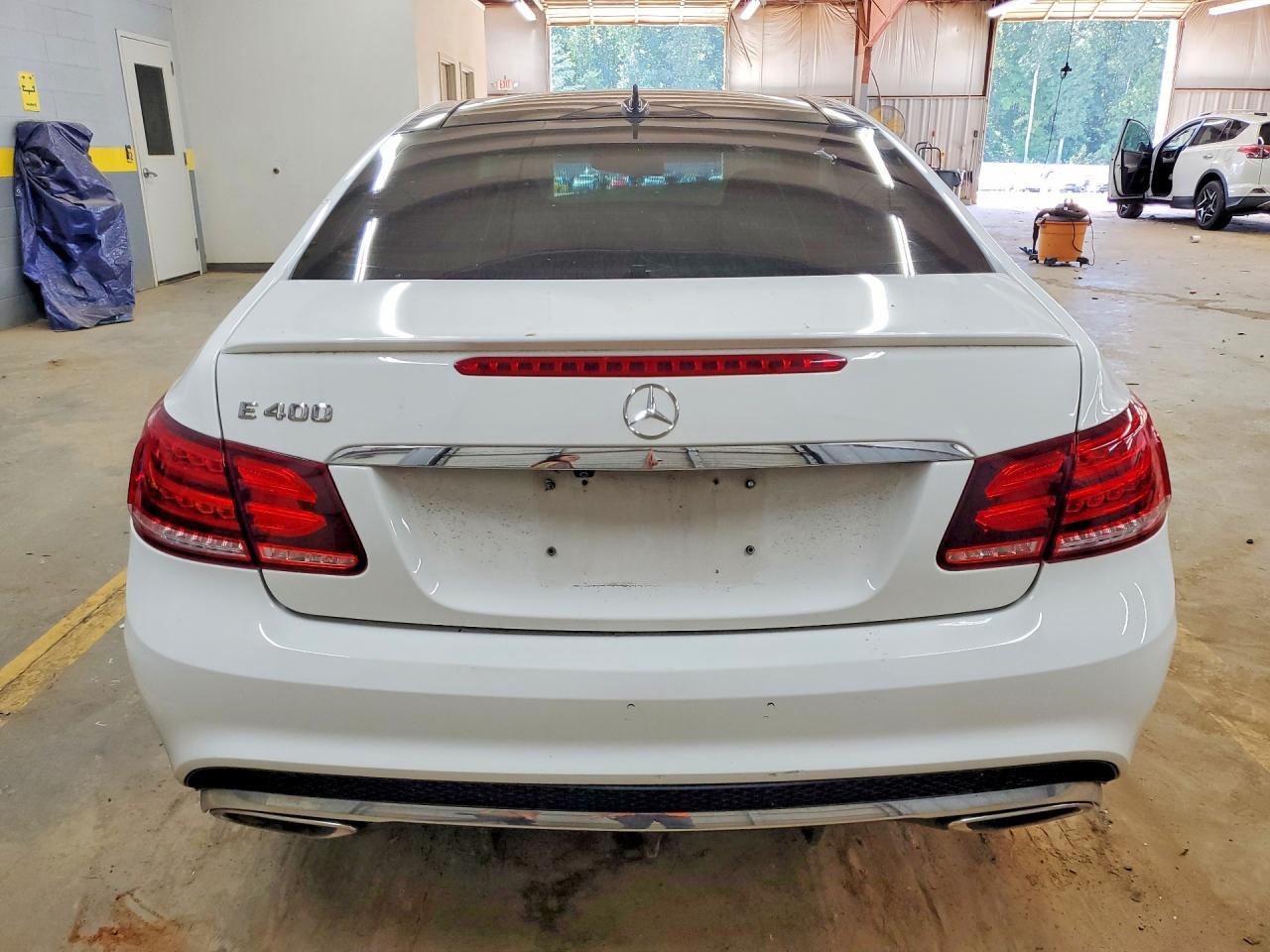2016 Mercedes-Benz E 400 - Фото 6