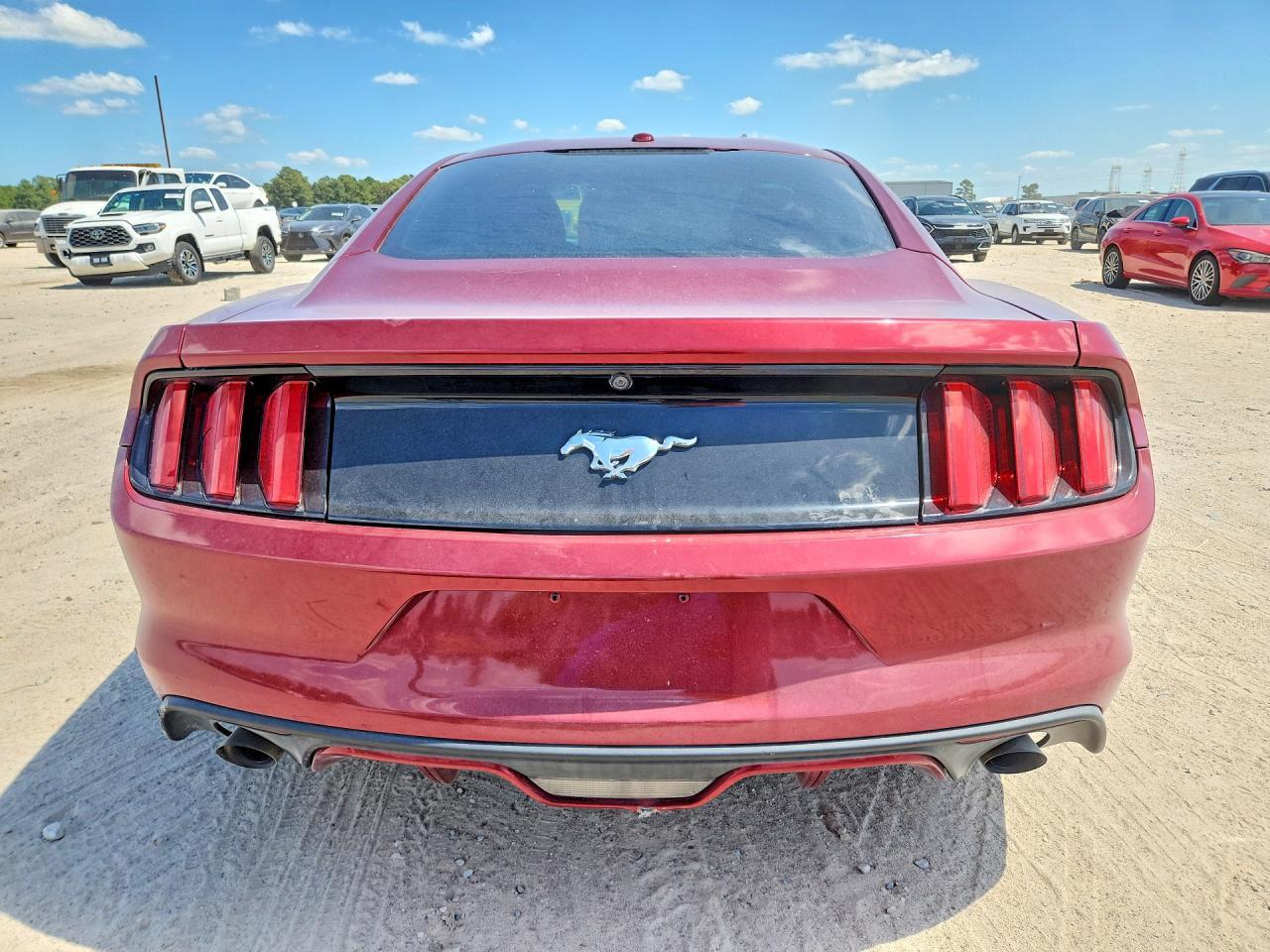 2016 Ford Mustang - Фото 6