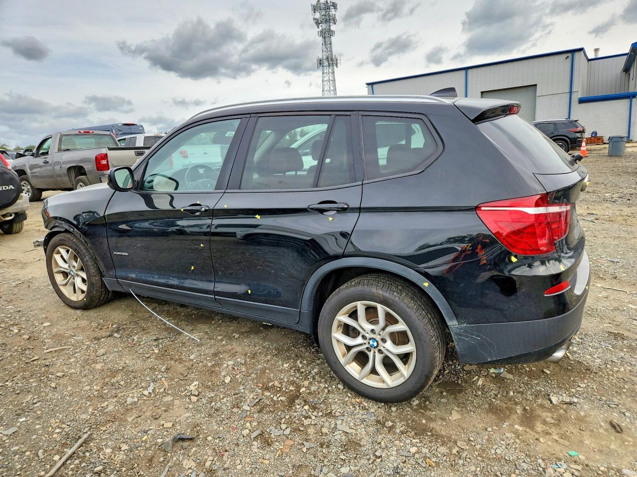 2011 BMW X3 xDrive35I - Image 2