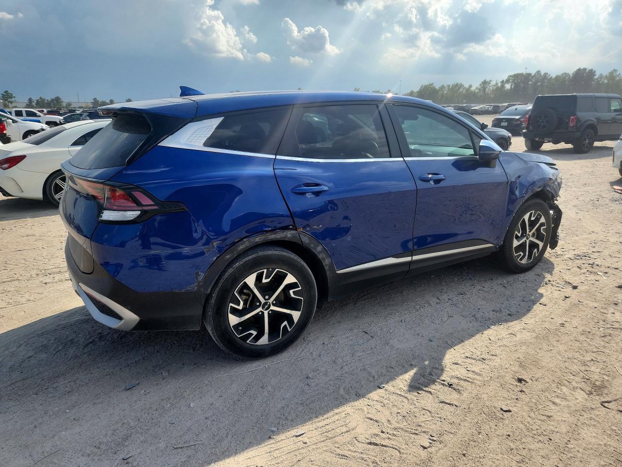 2023 Kia Sportage Ex - Фото 3
