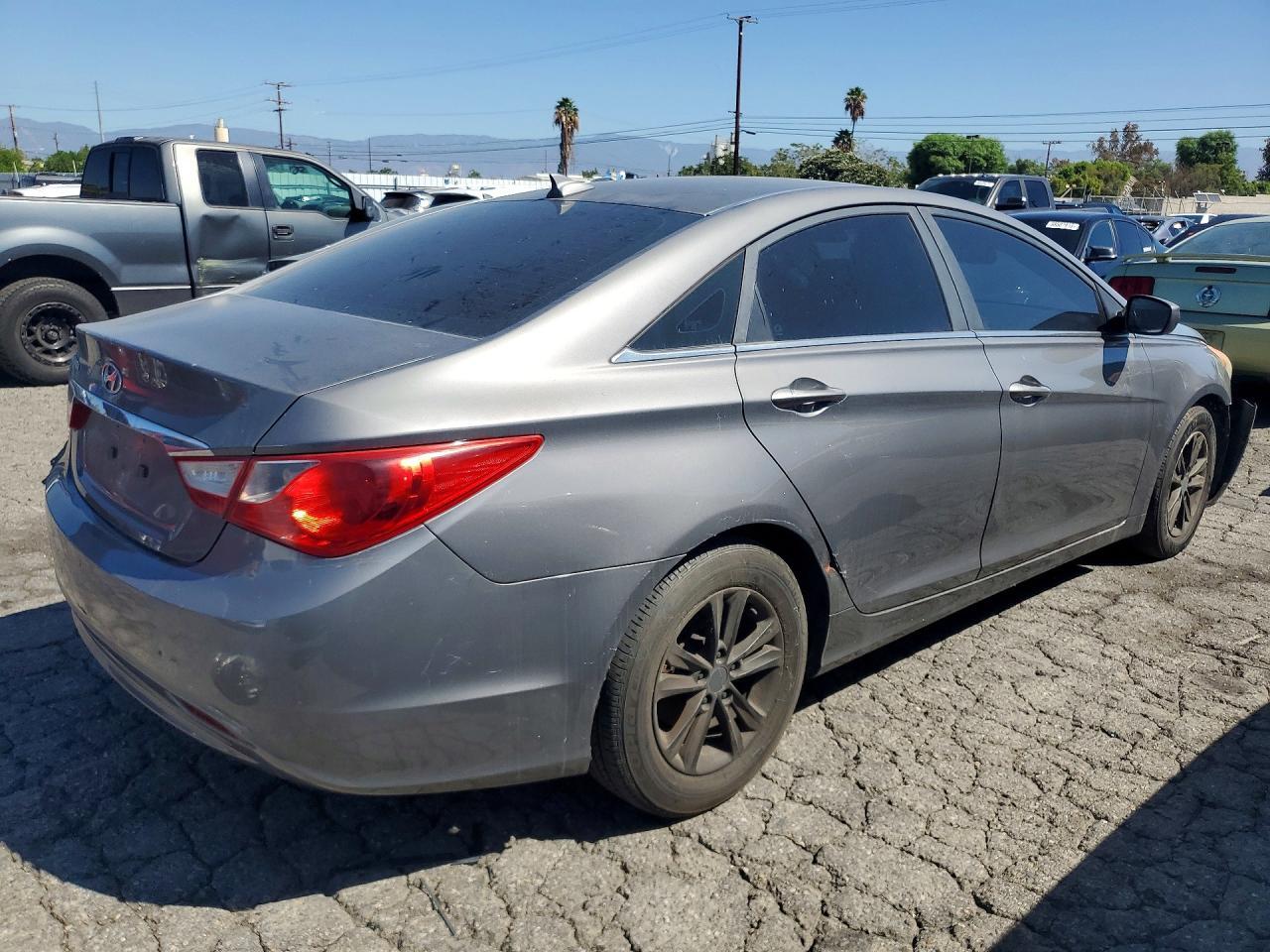 2013 Hyundai Sonata Gls - Фото 3