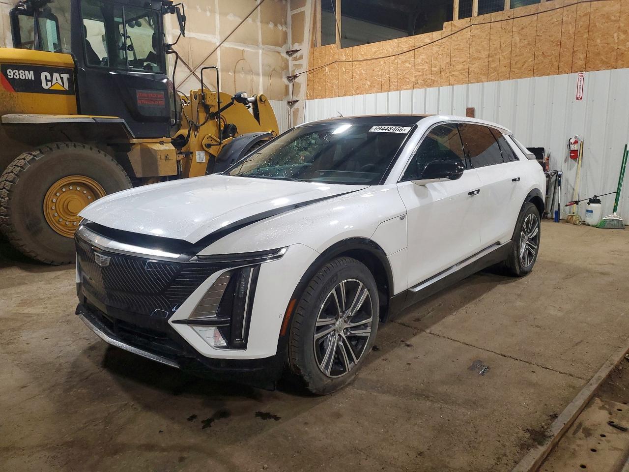 2024 Cadillac Lyriq Luxury