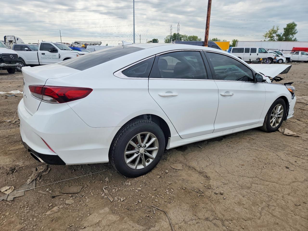 2019 Hyundai Sonata Se - Image 3
