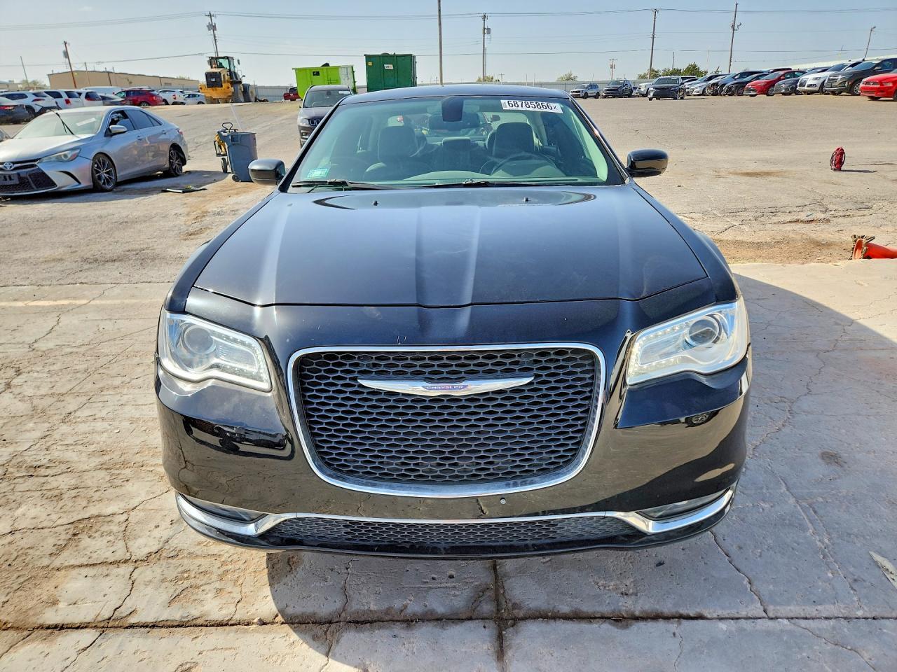 2015 Chrysler 300 Limited - Фото 5
