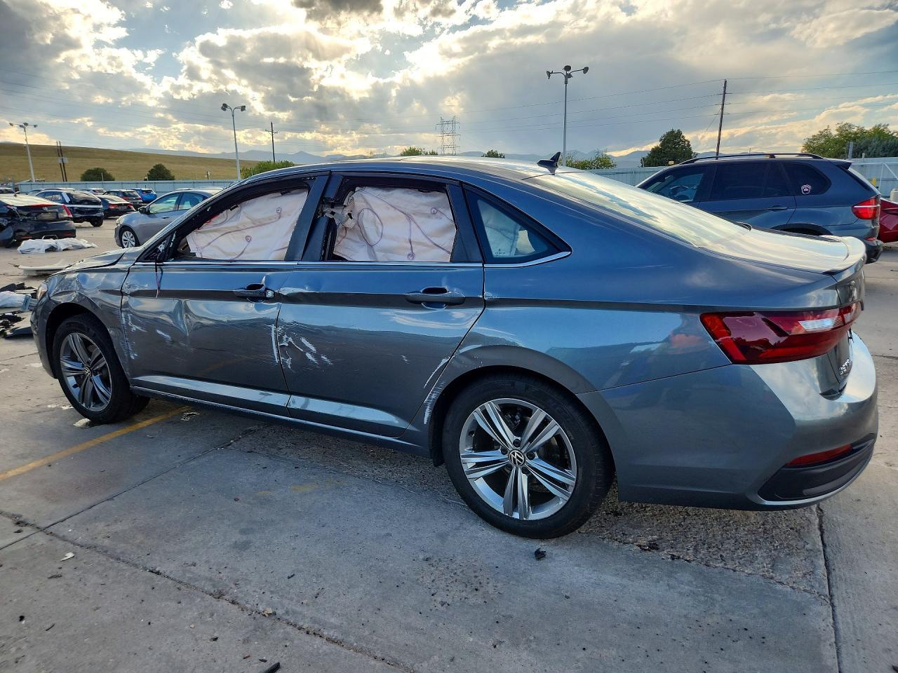2024 Volkswagen Jetta Se - Фото 2