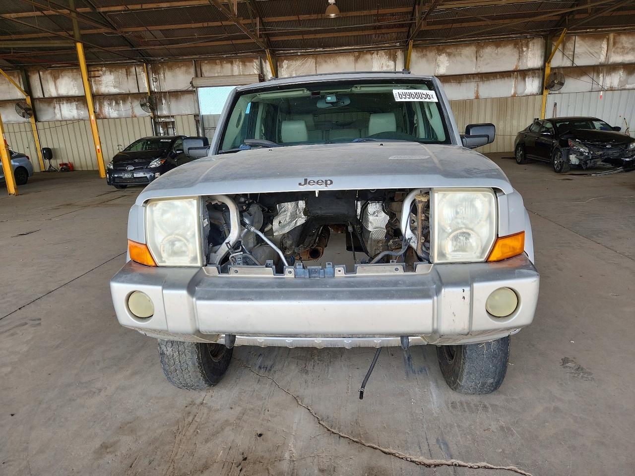 2007 Jeep Commander Limited - Image 5