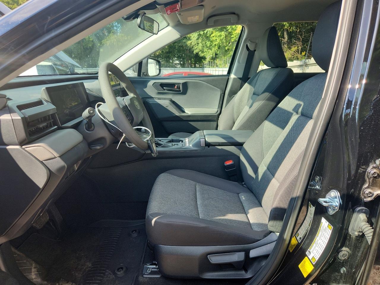 2026 Toyota Rav4 Le - Image 7