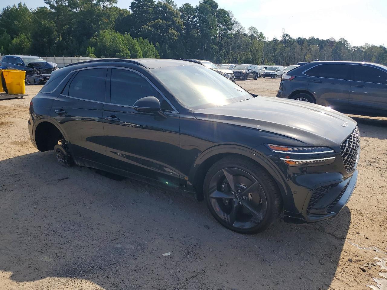 2026 Genesis Gv70 Sport Prestige - Image 4