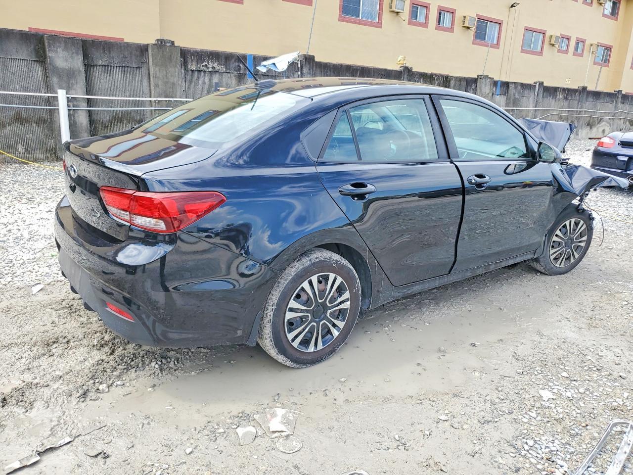 2020 Kia Rio Lx - Фото 3