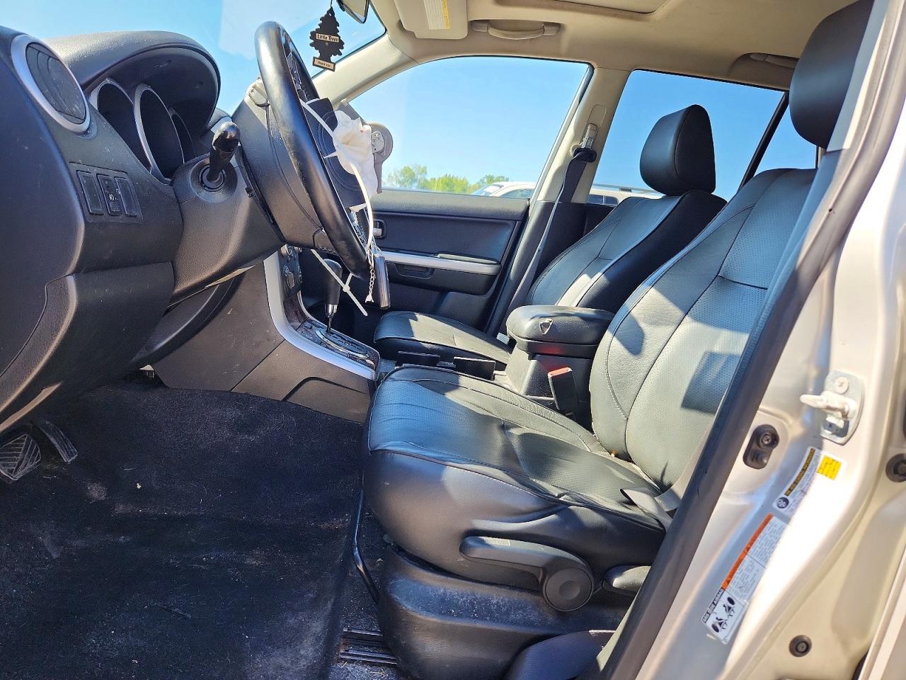 2008 Suzuki Grand Vitara Luxury - Image 7