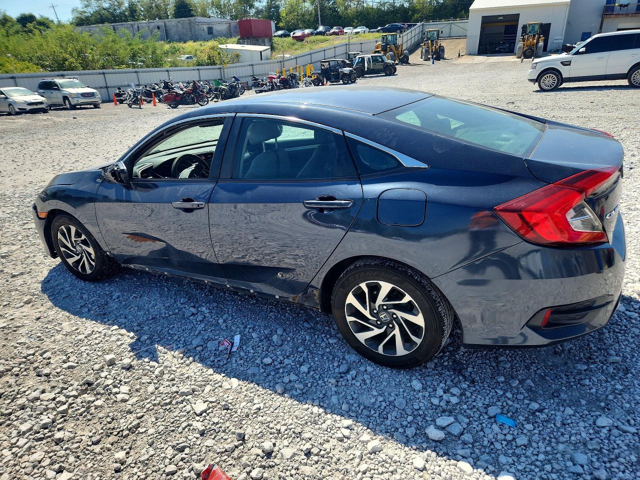 2016 Honda Civic Ex - Фото 2