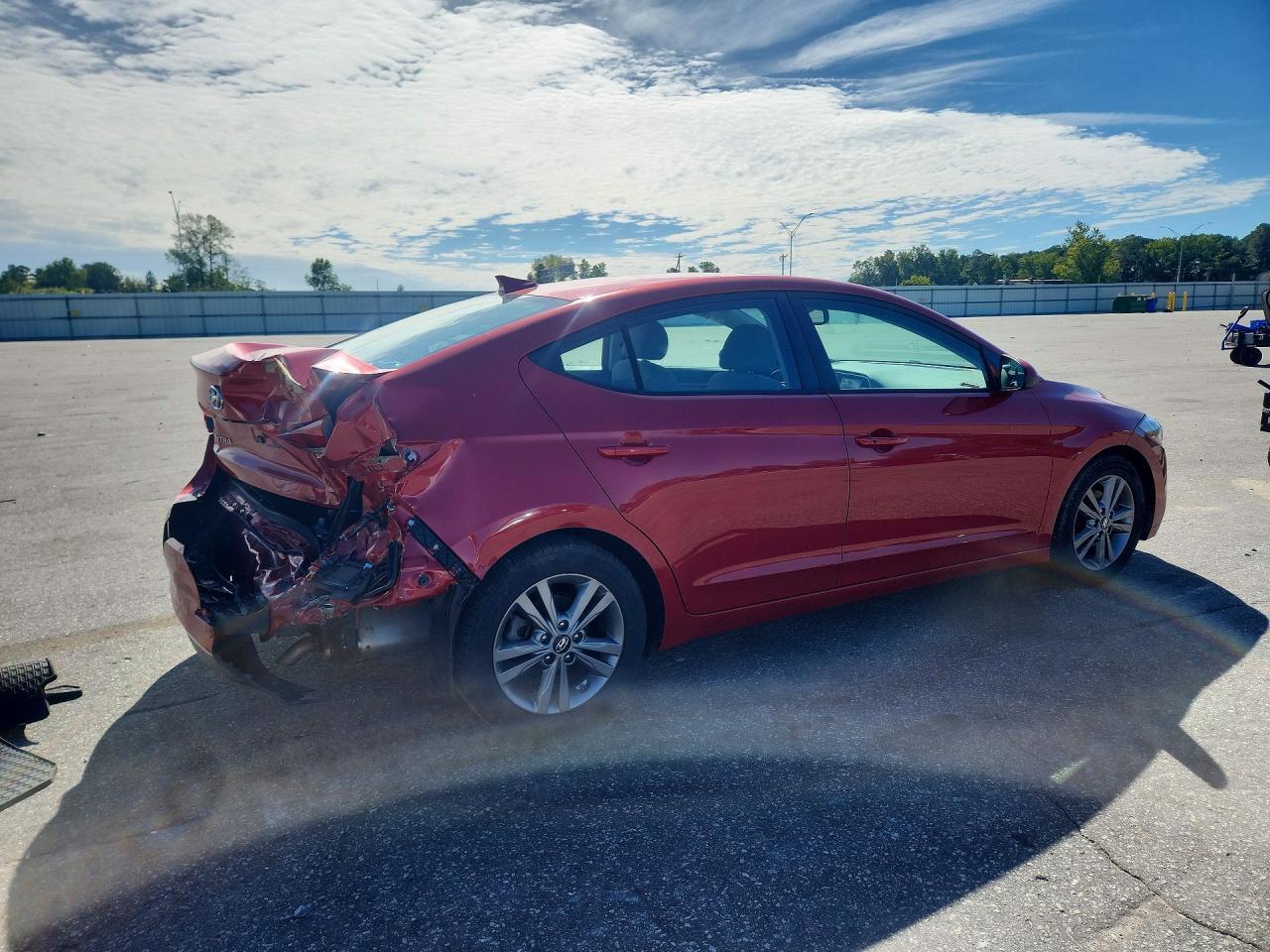 2018 Hyundai Elantra Value Edition - Фото 3