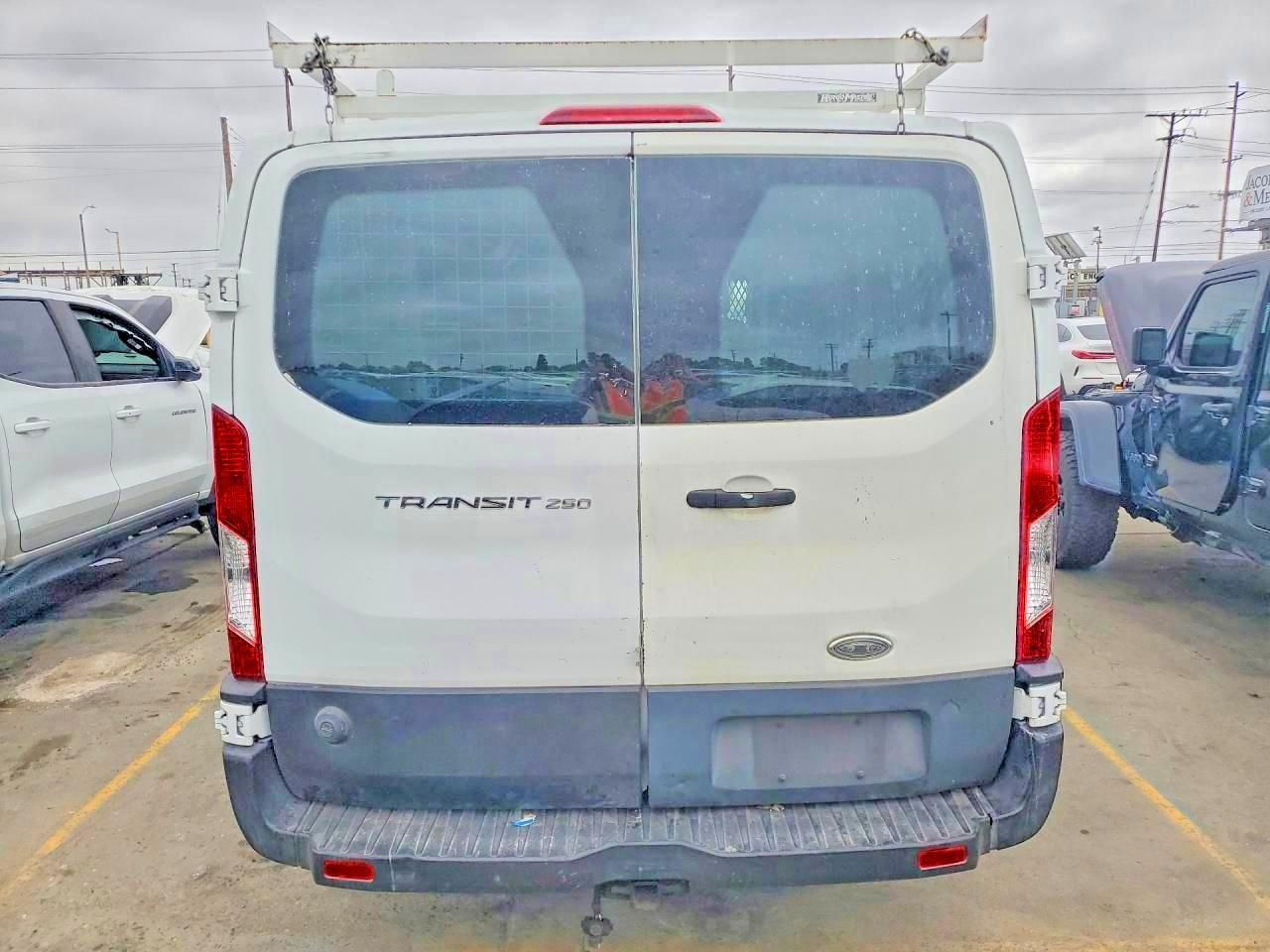 2019 Ford Transit T-250 - Фото 6