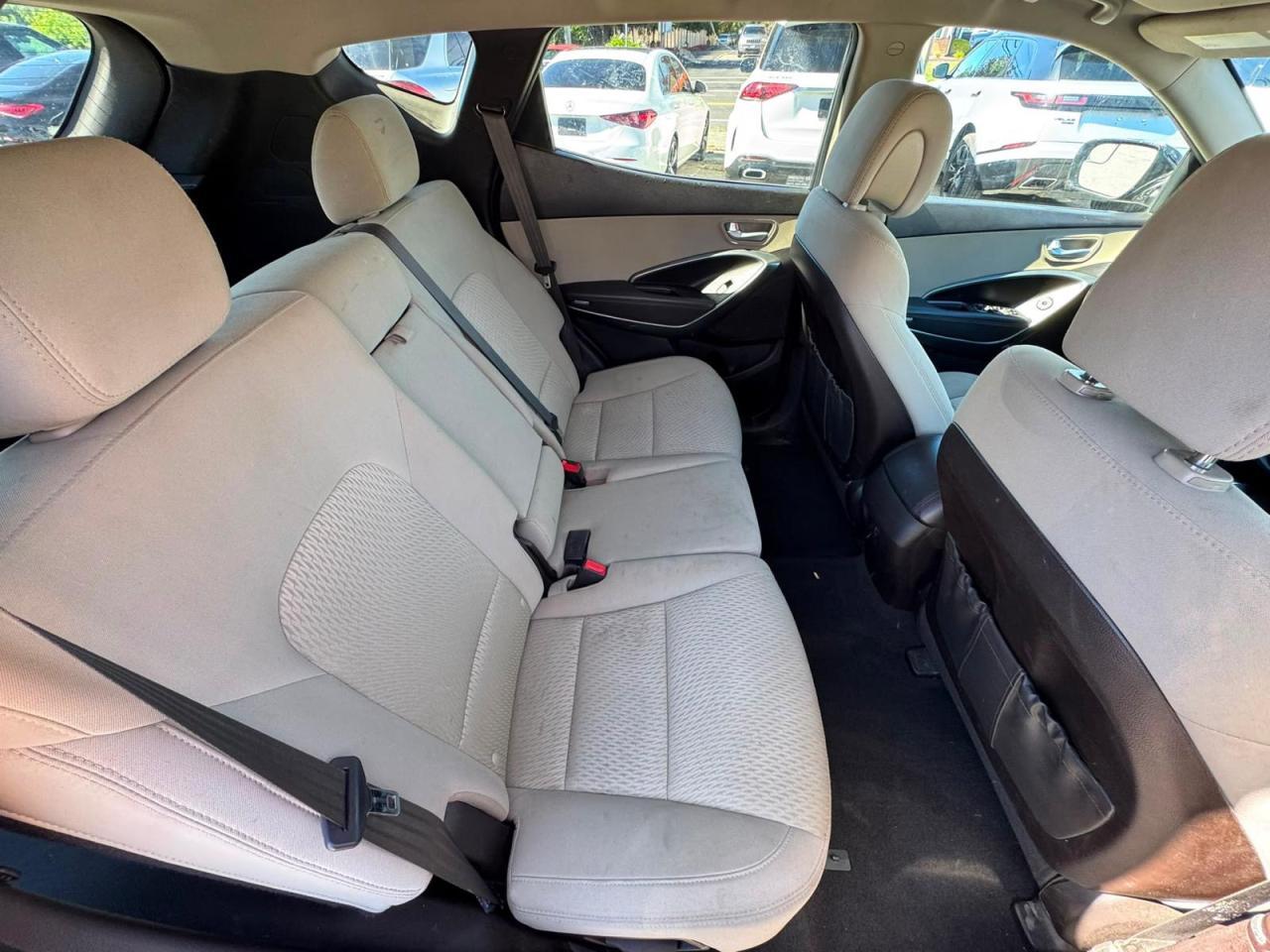 2018 Hyundai Santa Fe Sport 2.4L - Image 6