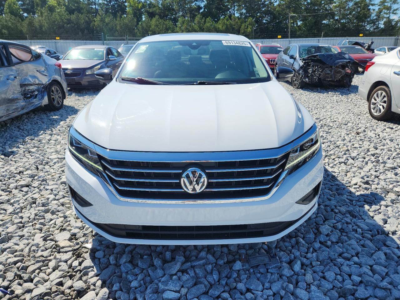 2022 Volkswagen Passat Limited Edition - Фото 5