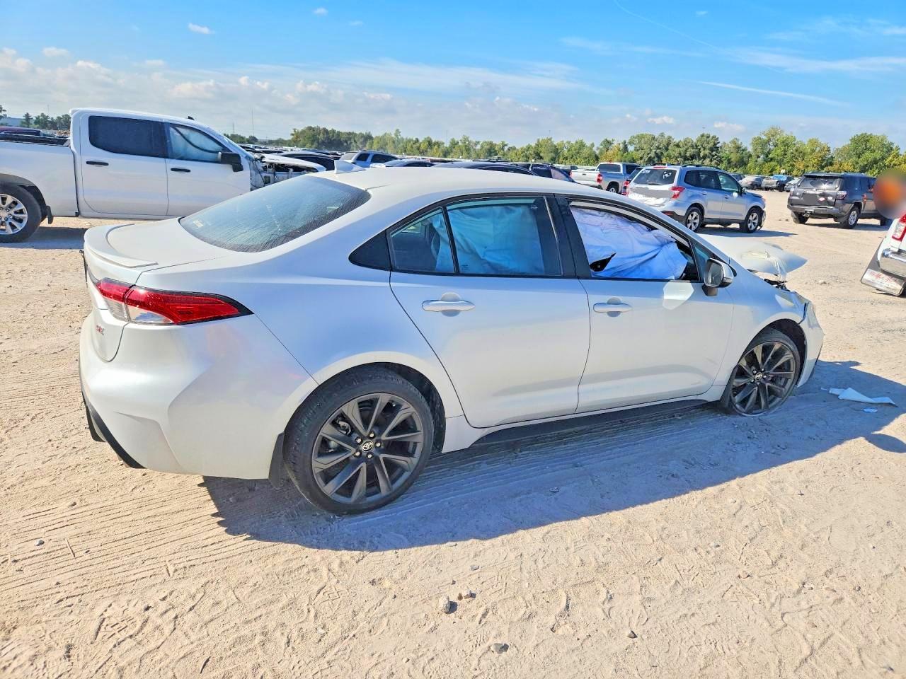 2025 Toyota Corolla Se - Фото 3