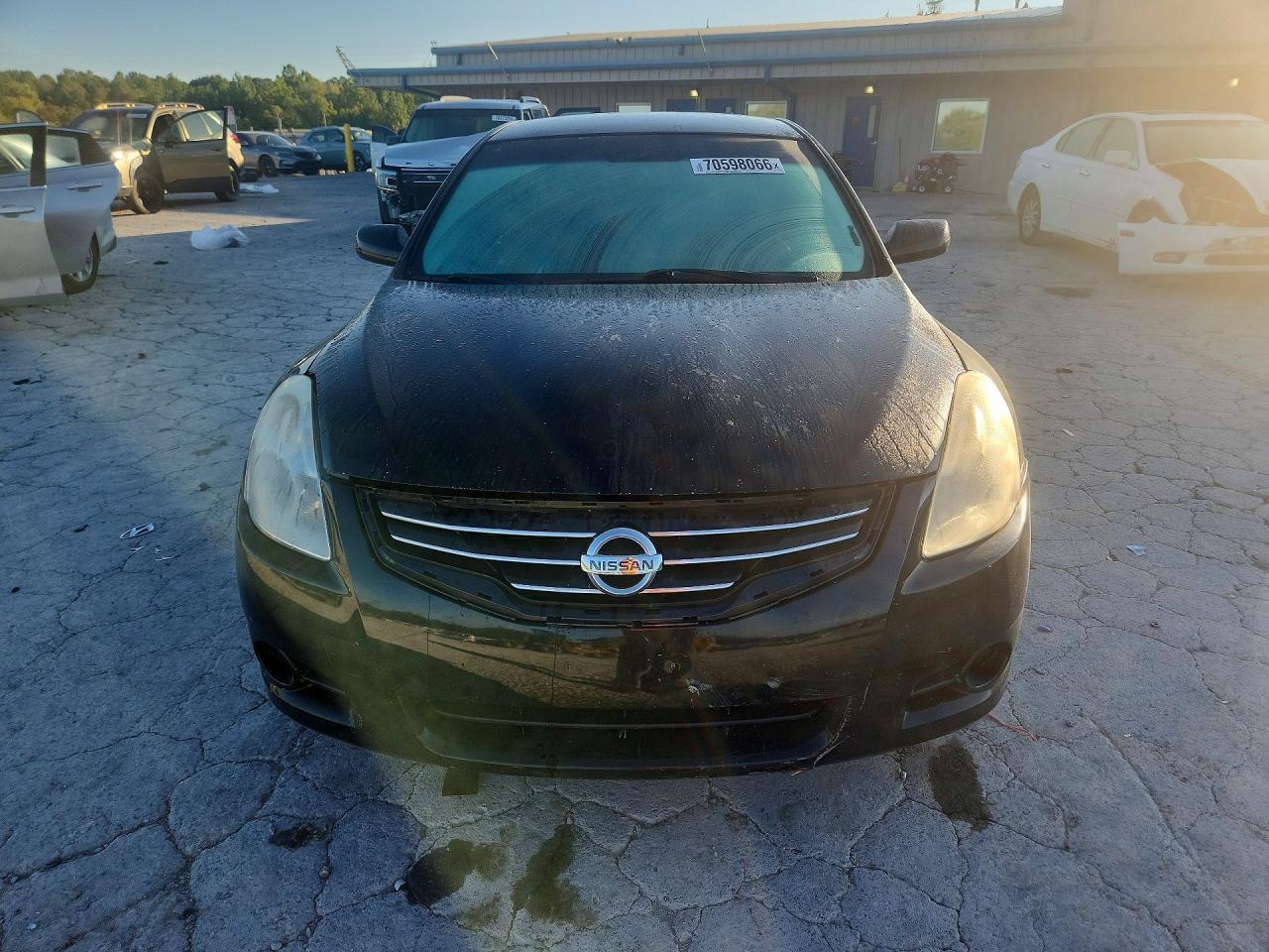 2011 Nissan Altima 2.5 - Image 5