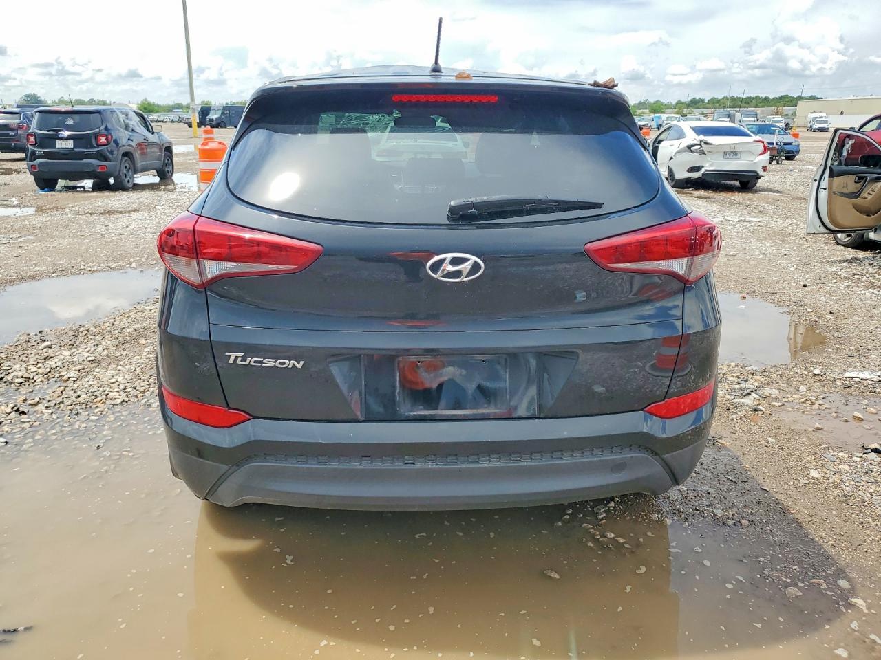2018 Hyundai Tucson Se - Image 6
