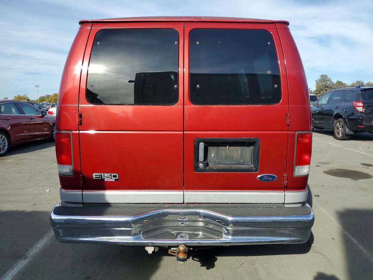 2000 Ford Econoline E150 Wagon - Фото 6