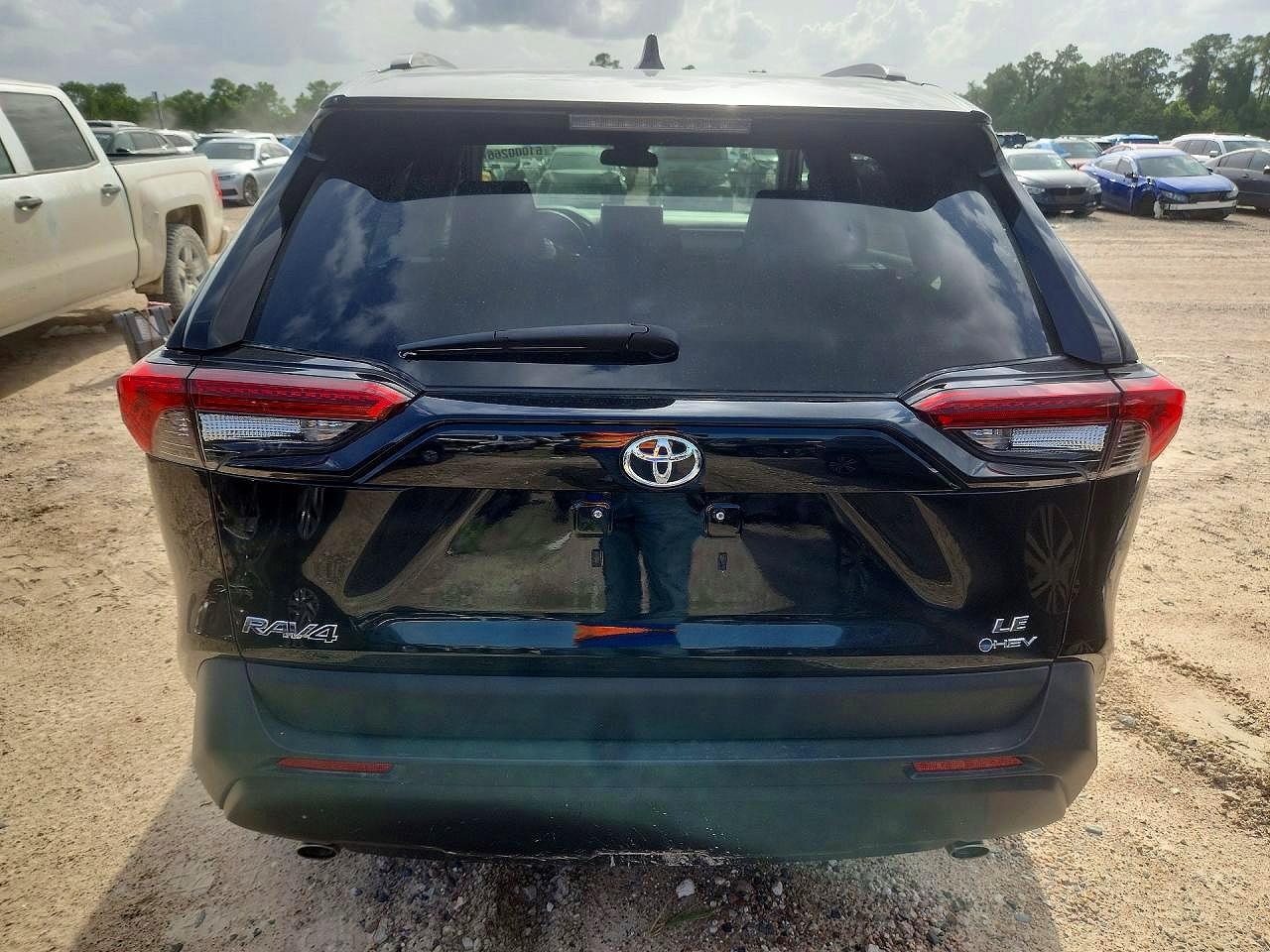 2025 Toyota Rav4 Le - Фото 6