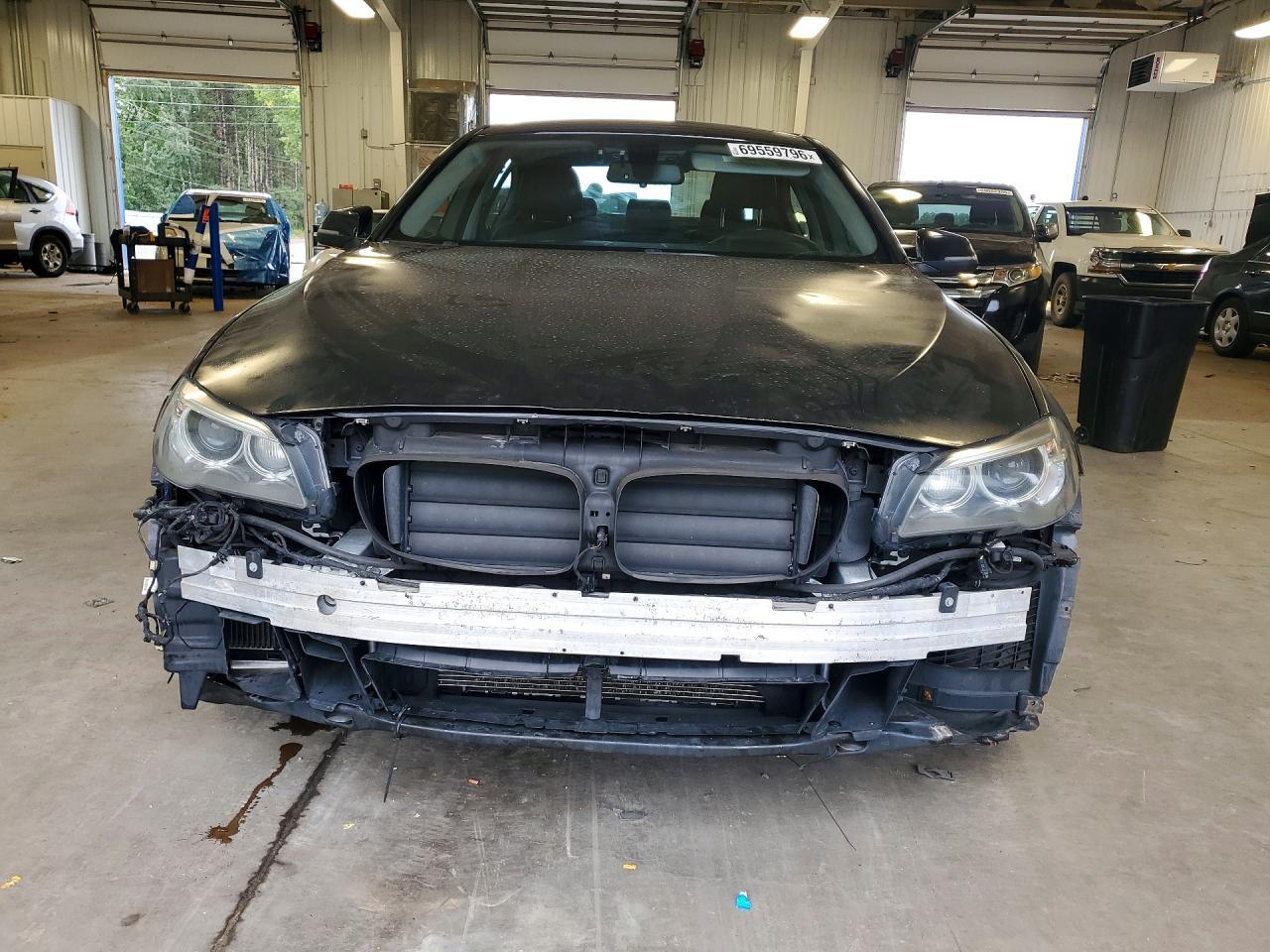 2015 BMW 528 Xi - Фото 5