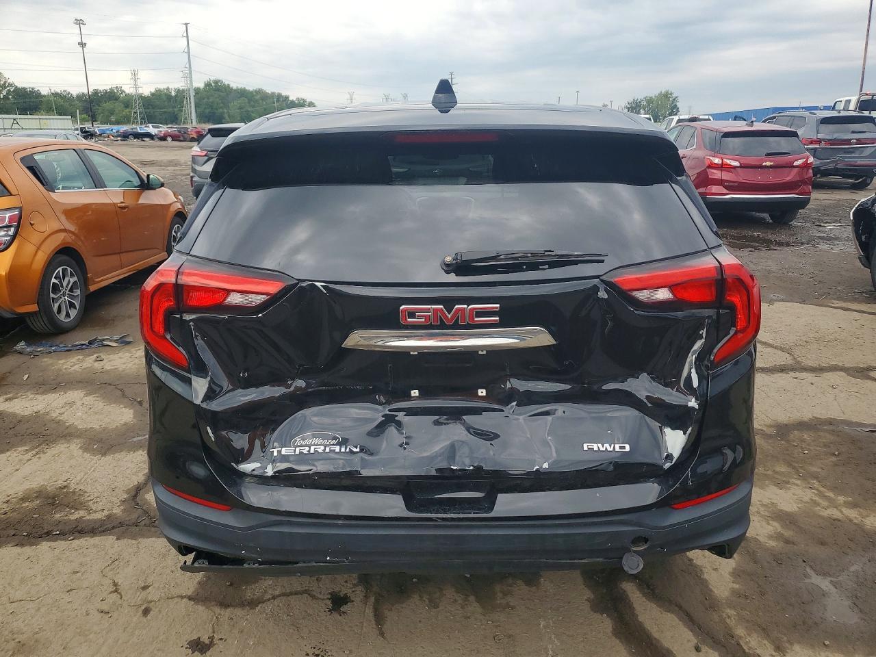 2020 GMC Terrain Sle - Фото 6